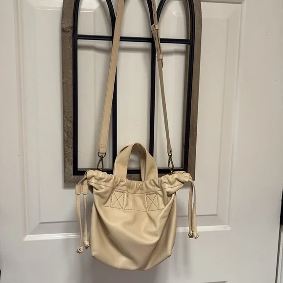 Madewell Piazza Crossbody Bag - Picture 2 of 7